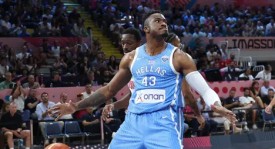 杜兰特向詹姆斯发起单挑挑战：篮球巨星巅峰对决成热点话题